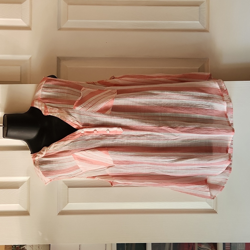 Torrid Sleeveless blouse
